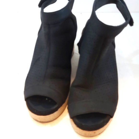 SKECHERS | Women's Indigo Sky Love Dust Espadrille Wedges Black Size 8 - Picture 2 of 8